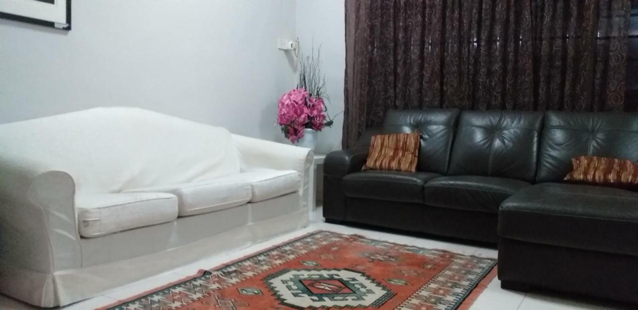 Assalam Homestay Seri Iskandar Εξωτερικό φωτογραφία