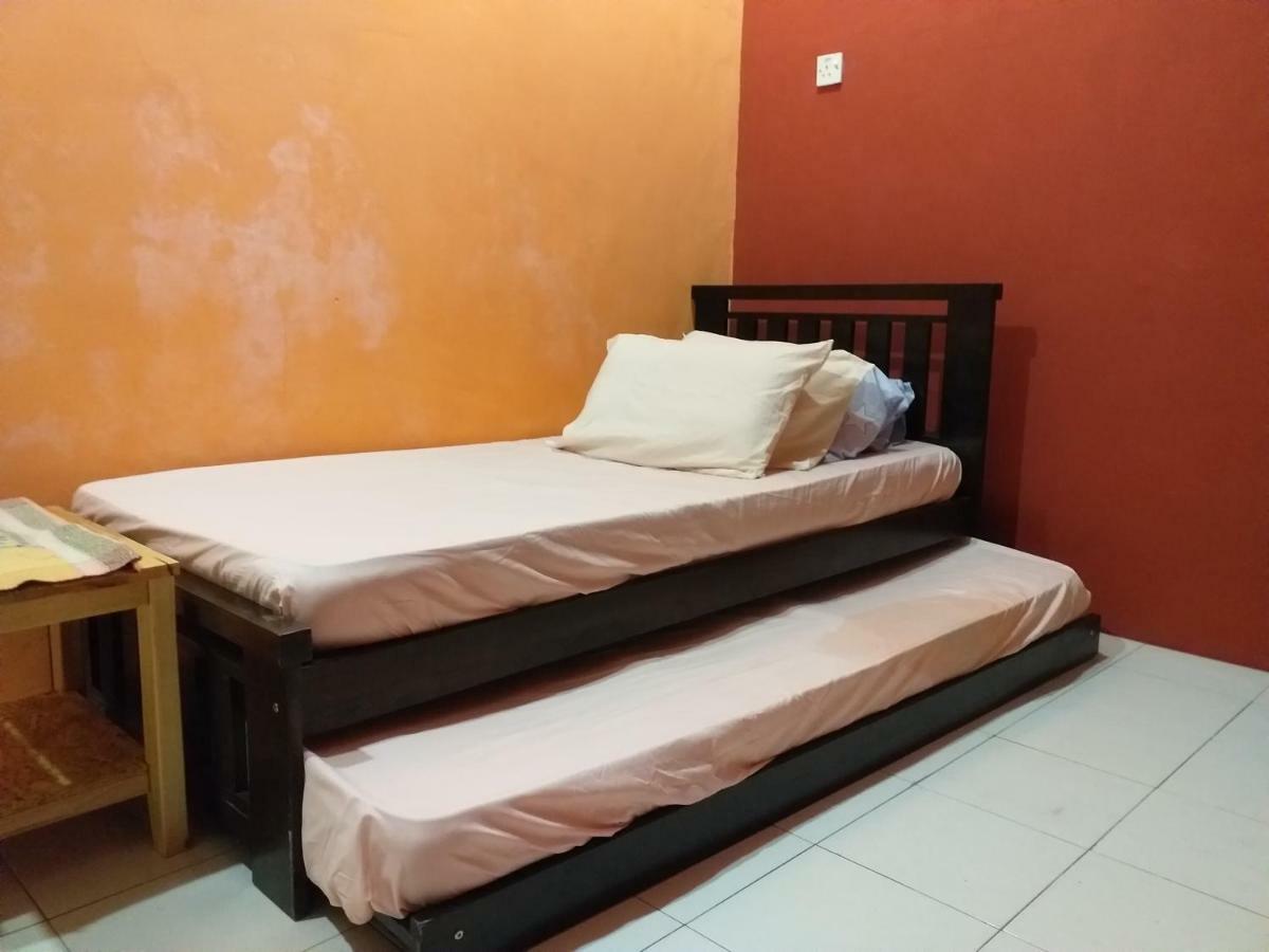 Assalam Homestay Seri Iskandar Εξωτερικό φωτογραφία